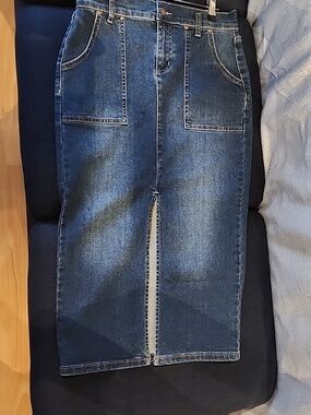 New Without Tags Denim Pencil Jeans Skirt